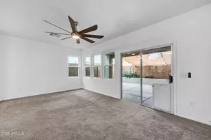 7245 S 41st Dr, Phoenix, AZ 85041 - Photo 10