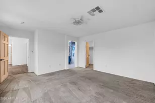 7245 S 41st Dr, Phoenix, AZ 85041 - Photo 16