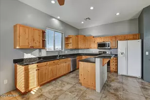 25535 W Hunter Dr, Wittmann, AZ 85361 - Photo 8