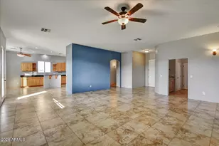 25535 W Hunter Dr, Wittmann, AZ 85361 - Photo 6