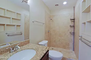 8201 E Montecito Ave, Scottsdale, AZ 85251 - Photo 12