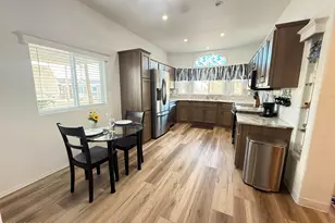 744 Emerald Dr, Apache Junction, AZ 85119 - Photo 8