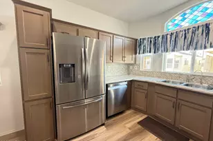 744 Emerald Dr, Apache Junction, AZ 85119 - Photo 6