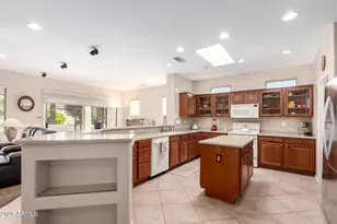 16698 W Pacheco Ct, Surprise, AZ 85387 - Photo 14