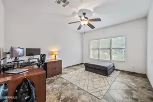 16722 W Lariat Ln, Surprise, AZ 85387 - Photo 28