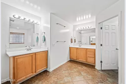 16722 W Lariat Lane, Surprise, AZ 85387 - Photo 40