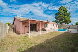 6423 W Almeria Rd, Phoenix, AZ 85035 - Photo 26