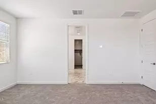 10034 S 23rd Ln, Phoenix, AZ 85041 - Photo 22