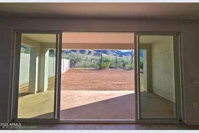 10034 S 23rd Lane, Phoenix, AZ 85041 - Photo 8