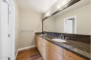 11236 North 42nd Pl, Phoenix, AZ 85028 - Photo 12