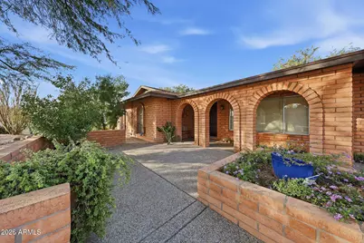 11236 N 42nd Place, Phoenix, AZ 85028 - Photo 4