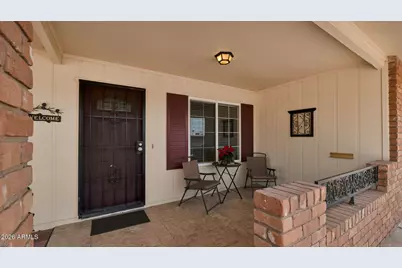 15401 N Lakeforest Drive, Sun City, AZ 85351 - Photo 2