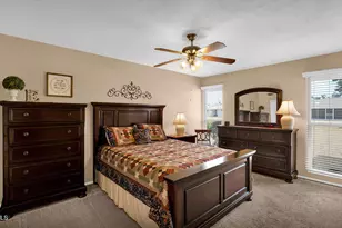 15401 N Lakeforest Dr, Sun City, AZ 85351 - Photo 12