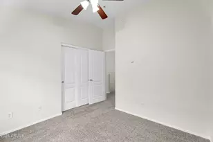 2725 E Mine Creek Rd, Phoenix, AZ 85024 - Photo 24