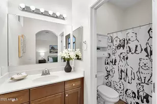 2725 E Mine Creek Rd, Phoenix, AZ 85024 - Photo 20