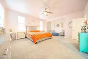 8545 W Peppertree Ln, Glendale, AZ 85305 - Photo 18