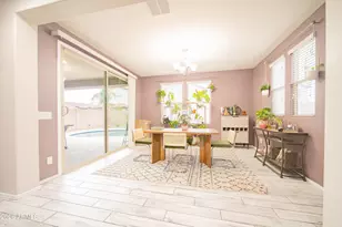 8545 W Peppertree Ln, Glendale, AZ 85305 - Photo 8