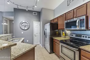 3330 S Gilbert Rd, Chandler, AZ 85286 - Photo 4