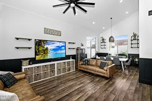 721 N Pheasant Dr, Gilbert, AZ 85234 - Photo 6