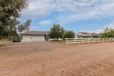 4703 E Horse Mesa Trail, San Tan Valley, AZ 85140 - Photo 6