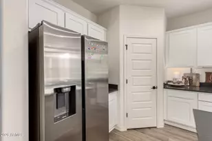 13537 W Cassia Trail, Peoria, AZ 85383 - Photo 10