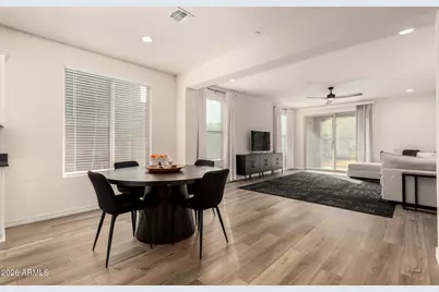 13537 W Cassia Trail, Peoria, AZ 85383 - Photo 12