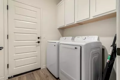 13537 W Cassia Trail, Peoria, AZ 85383 - Photo 26