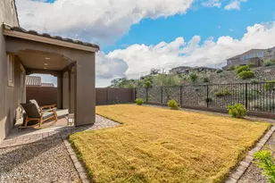 13537 W Cassia Trail, Peoria, AZ 85383 - Photo 32