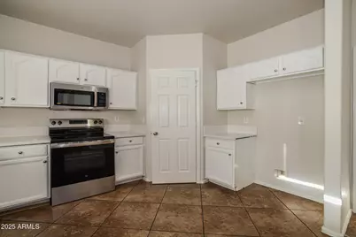 6217 S 44th Drive, Laveen, AZ 85339 - Photo 10