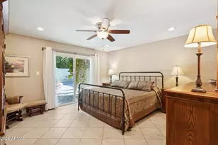 8205 N 2nd Dr, Phoenix, AZ 85021 - Photo 16