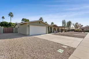 8205 N 2nd Dr, Phoenix, AZ 85021 - Photo 4