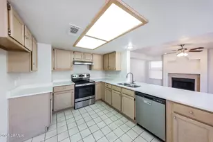 7742 W McRae Way, Glendale, AZ 85308 - Photo 8