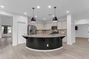 3945 E Mesquite St, Gilbert, AZ 85296 - Photo 8