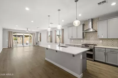 10768 W Kinderman Drive, Avondale, AZ 85323 - Photo 2