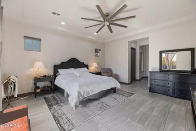 3119 E Cat Balue Drive, Phoenix, AZ 85050 - Photo 10