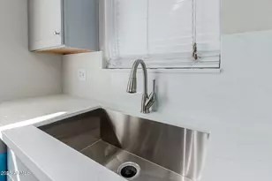 10610 S 48th St, Phoenix, AZ 85044 - Photo 4