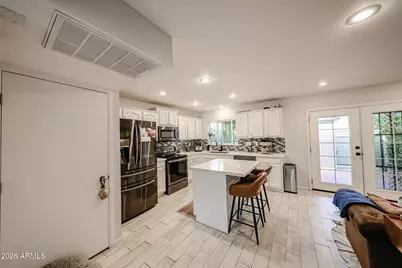 3896 N 30th Street, Phoenix, AZ 85016 - Photo 6