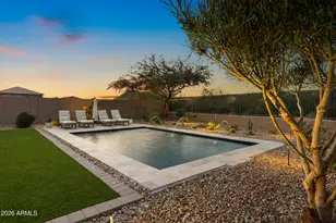 7676 W Fetlock Trail, Peoria, AZ 85383 - Photo 4