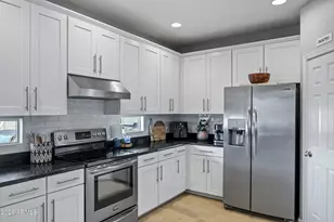 7676 W Fetlock Trail, Peoria, AZ 85383 - Photo 22