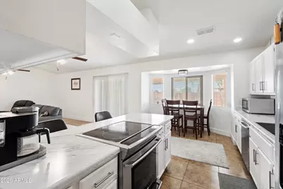 10406 N 41st Drive, Phoenix, AZ 85051 - Photo 8