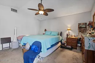 1920 E Saint Catherine Ave, Phoenix, AZ 85042 - Photo 16