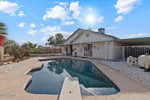 1920 E Saint Catherine Ave, Phoenix, AZ 85042 - Photo 4