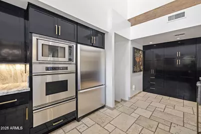 6198 N 28th Place, Phoenix, AZ 85016 - Photo 8