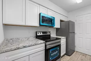 2220 W Dora St, Mesa, AZ 85201 - Photo 8