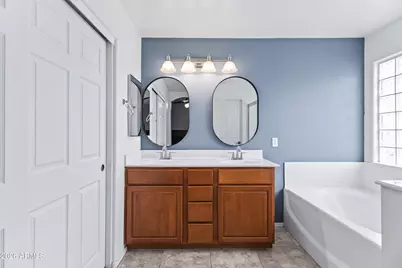 2322 W Peak View Road, Phoenix, AZ 85085 - Photo 14