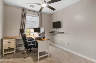 2791 S Balsam Dr, Gilbert, AZ 85295 - Photo 18