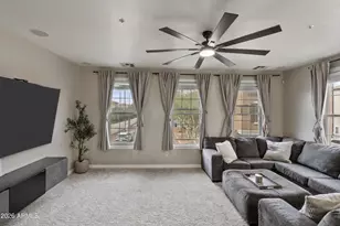 2791 S Balsam Dr, Gilbert, AZ 85295 - Photo 8