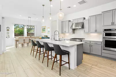 2819 E Los Gatos Drive, Phoenix, AZ 85050 - Photo 6