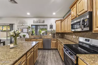 2538 E Mine Creek Road, Phoenix, AZ 85024 - Photo 12