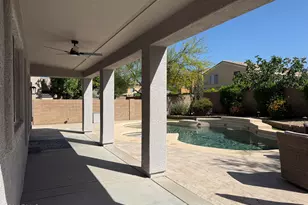 2538 E Mine Creek Rd, Phoenix, AZ 85024 - Photo 32